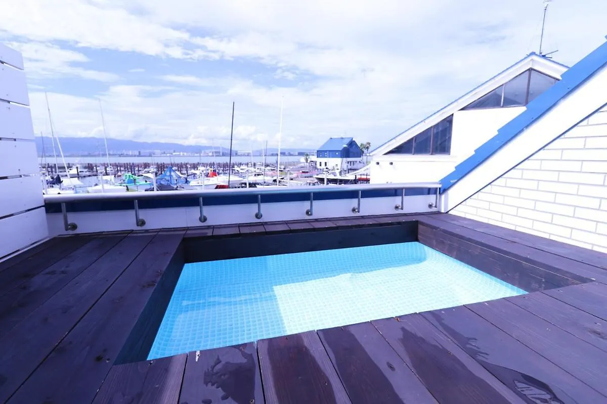 Osaka Hokko Marina Hull Hotel 2*,  Japan