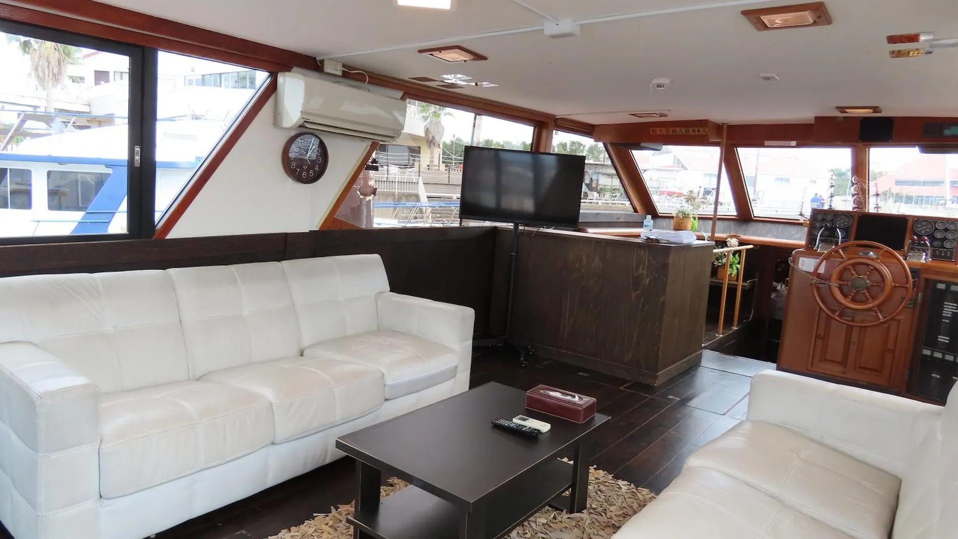 Hotel Osaka Hokko Marina Hull